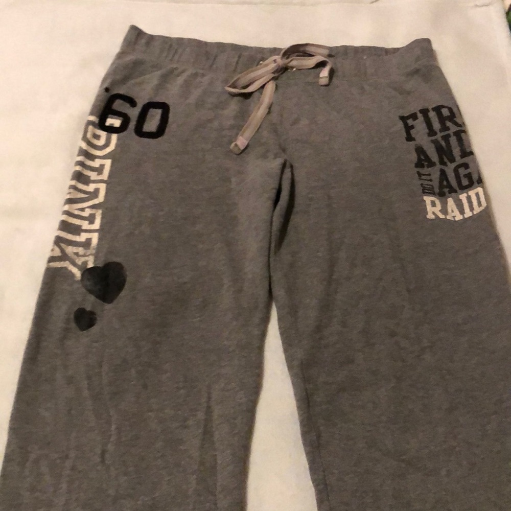 PINK Victoria’s Secret | Raider Gray Sweatpants | Size L